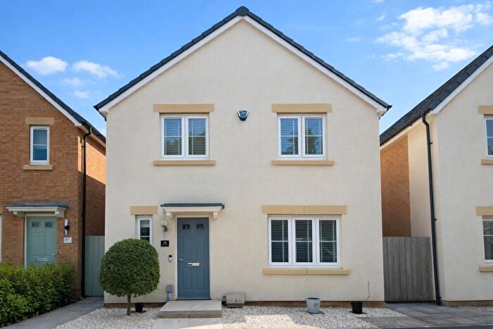4 Bedroom Detached House For Sale In Rodford Ride, Yate, Bristol, BS37