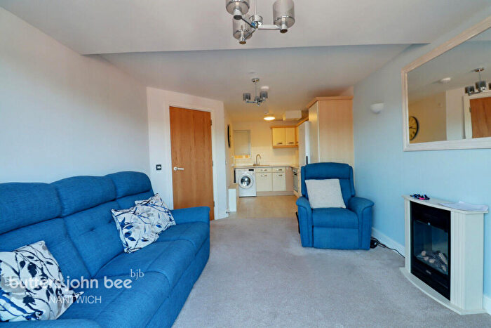 2 Bedroom Retirement Property For Sale In Queens Drive, Nantwich, CW5