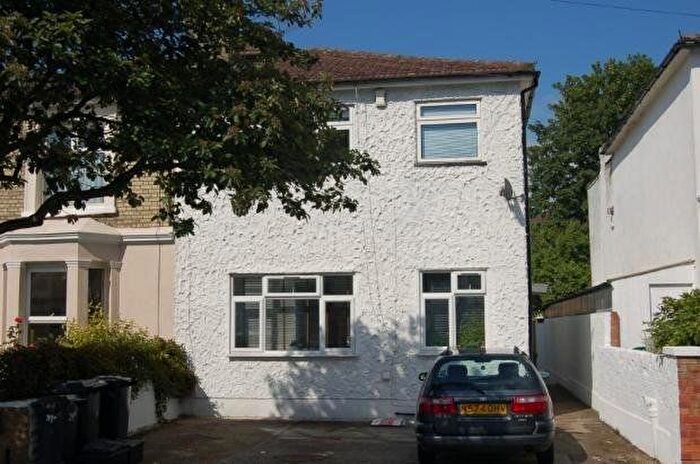 Studio To Rent In Lichfield Grove, London, N3
