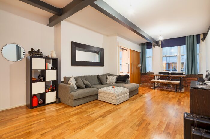 2 Bedroom Flat To Rent In Church Street, Manchester, M4