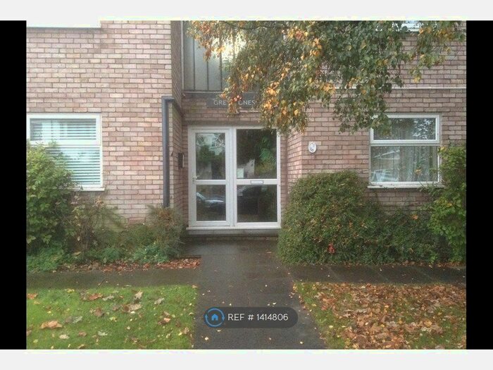 2 Bedroom Flat To Rent In Manor Road, Twickenham, TW2