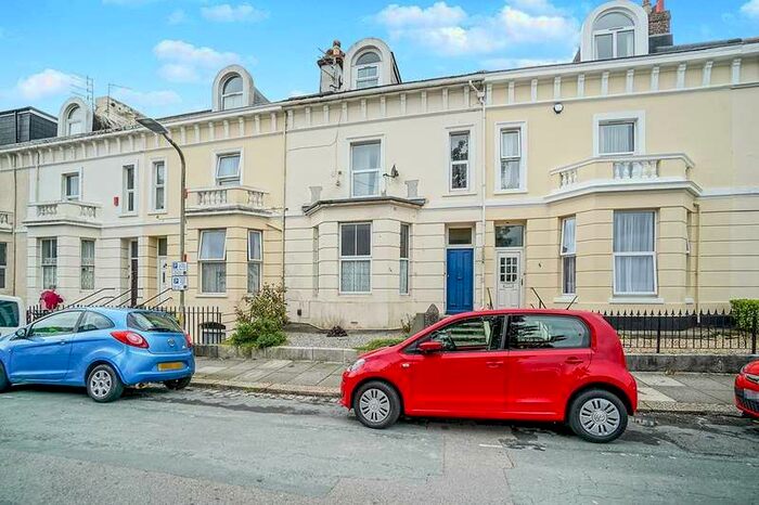 1 Bedroom Apartment To Rent In Moor View Terrace, Plymouth, PL4