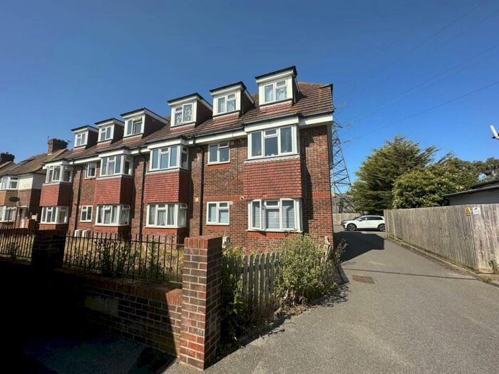 1 Bedroom Flat To Rent In Northbourne Road, Eastbourne, East Sussex, BN22