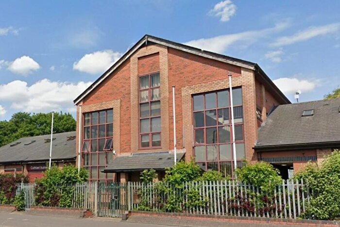 Apartment To Rent In Ashton Old Road, Openshaw, Manchester, M11