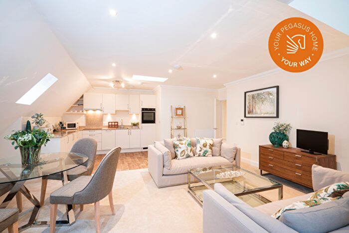 2 Bedroom Retirement Property For Sale In Yorktown Road, Sandhurst, Berkshire, GU47