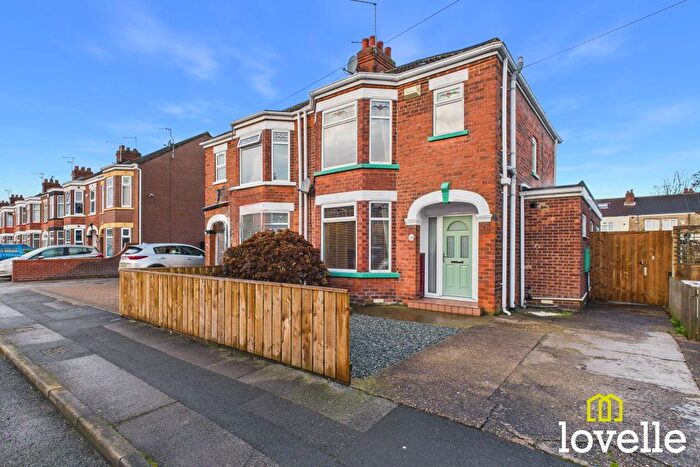 3 Bedroom Semi-detached House For Sale In Savery Street, Kingston Upon Hull, HU9