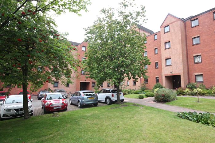 2 Bedroom Flat To Rent In T/L, Albion Gate, Glasgow, G1