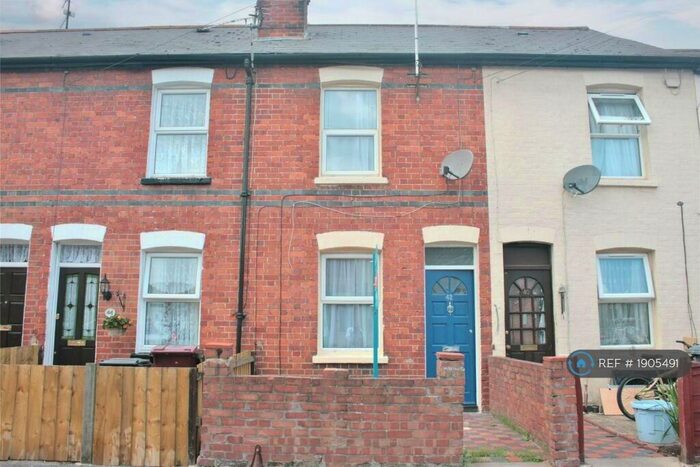 2 Bedroom Terraced House To Rent In Albany Road, Reading, RG30