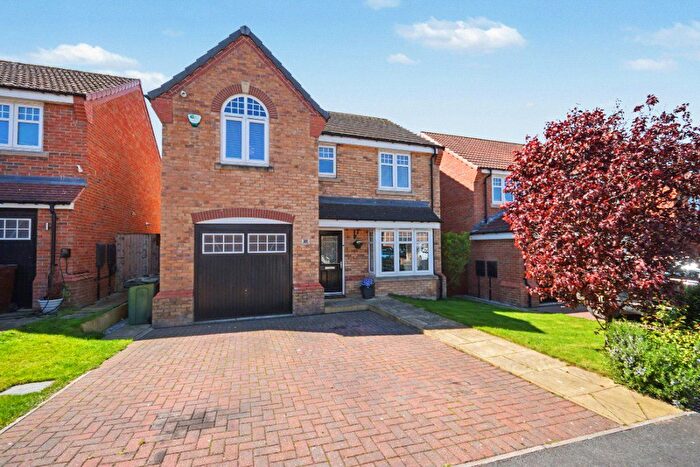 4 Bedroom Detached House For Sale In Forage Way, Crofton, Wakefield, West Yorkshire, WF4