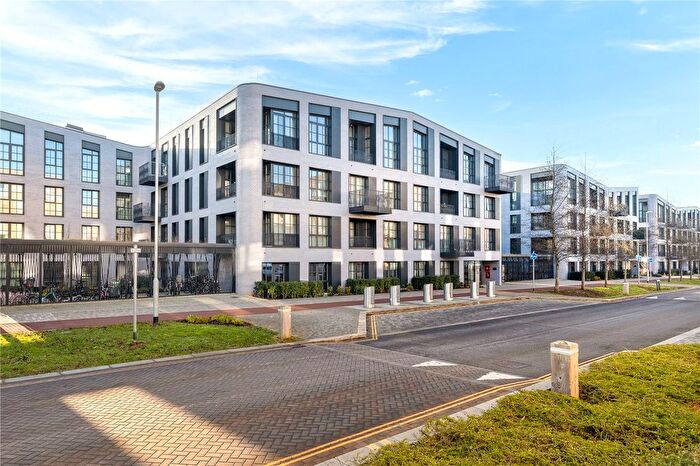 2 Bedroom Flat To Rent In Turing Way, Cambridge, Cambridgeshire, CB3