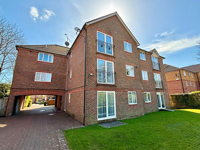 1 Bedroom Flat To Rent In Westwood Road, Southampton, Hampshire, SO17