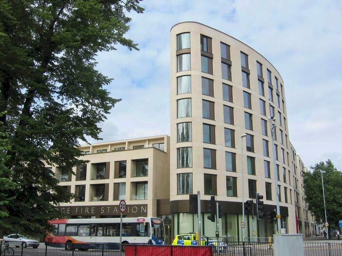 2 Bedroom Flat To Rent In Parkside, Cambridge, CB1