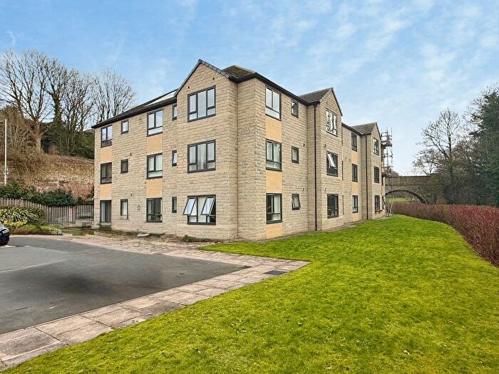 1 Bedroom Flat For Sale In Beck View Way, Shipley, BD18
