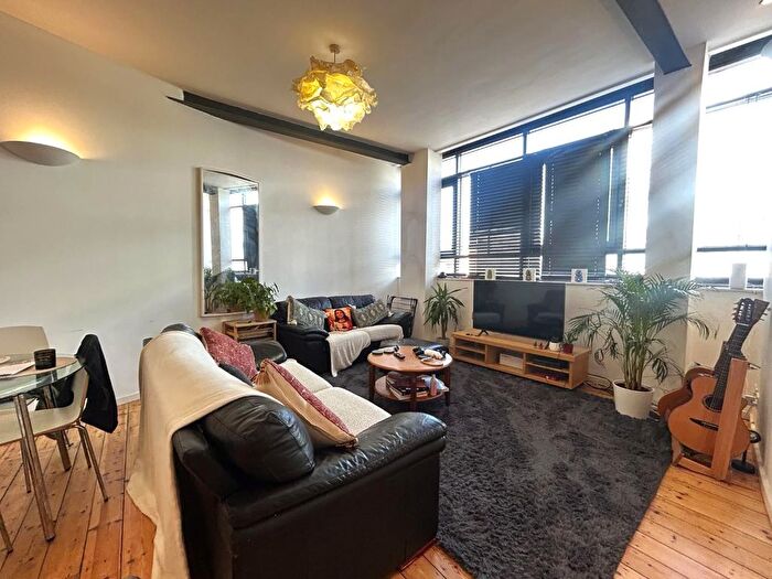 2 Bedroom Flat To Rent In Millwright, Byron Street, Leeds, LS2