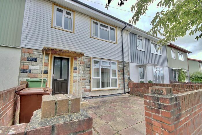 3 Bedroom Terraced House To Rent In Colesbourne Road, Cosham, Portsmouth, PO6