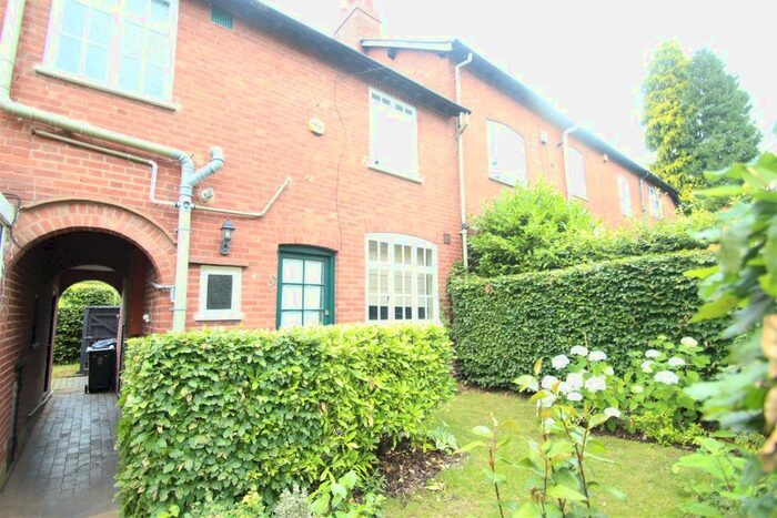 2 Bedroom Property To Rent In North Pathway, Harborne, Birmingham, B17
