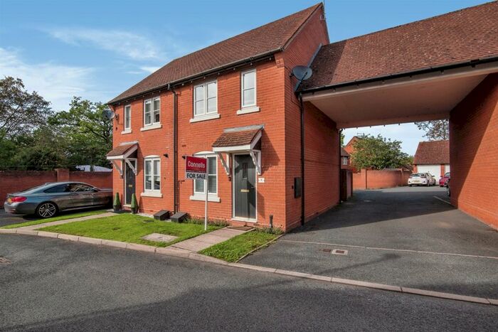 2 Bedroom Semi-Detached House For Sale In Hardknott Row, Warndon, Worcester, WR4