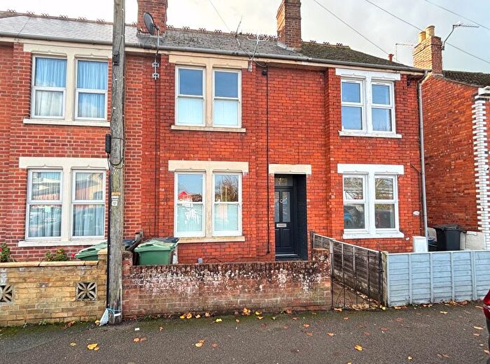 2 Bedroom Terraced House For Sale In Linden Road, Gloucester, GL1