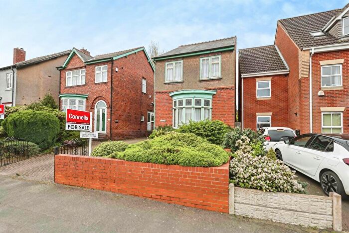 2 Bedroom Detached House For Sale In Masters Lane, Halesowen, B62