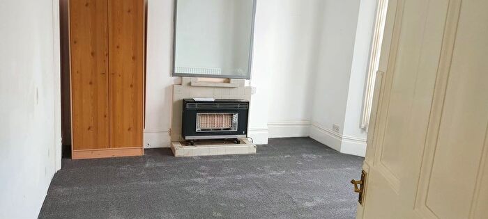 2 Bedroom Flat To Rent In Osborne Road, London, E7