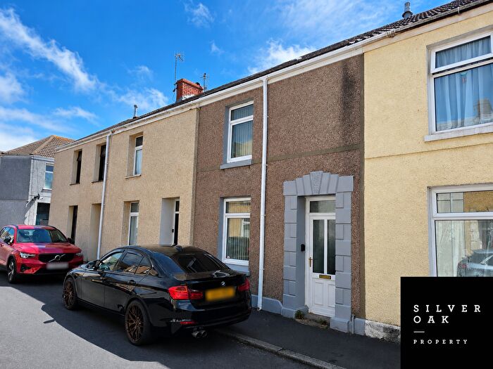 2 Bedroom Terraced House To Rent In Stryd Emma, Llanelli, Carmarthenshire, SA15