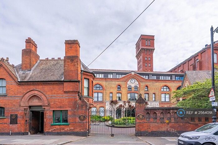 1 Bedroom Flat To Rent In Bow Quarter, London, E3