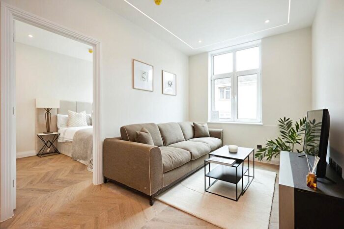 1 Bedroom Flat To Rent In Princes Street, Dorchester, DT1