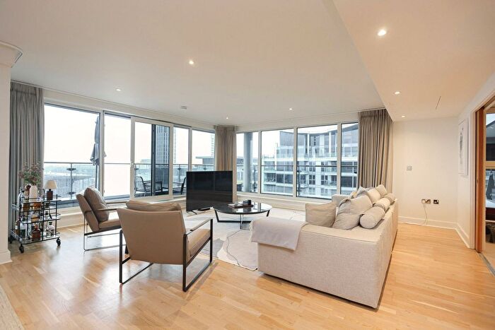 3 Bedroom Flat To Rent In The Boulevard, Fulham, SW6