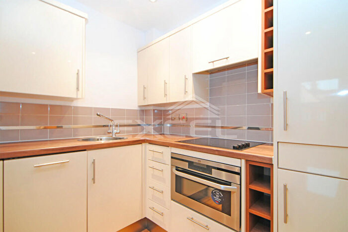 2 Bedroom Apartment To Rent In Townshend Road, St Johns Wood, NW8