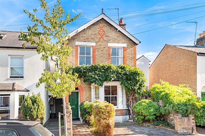 3 Bedroom Detached House For Sale In East Road, Kingston Upon Thames, KT2