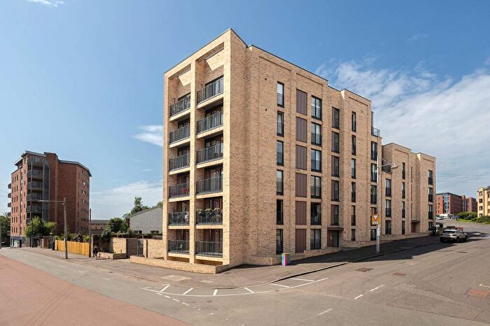 2 Bedroom Flat To Rent In Yorkhill Street, Yorkhill, G3