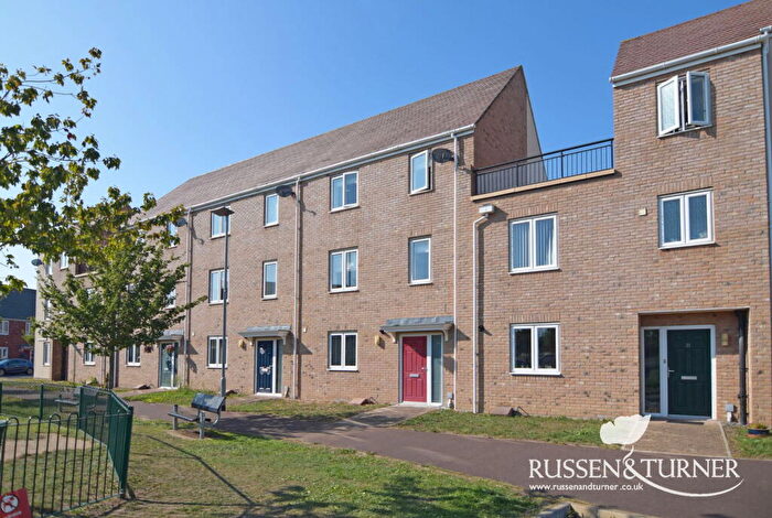 4 Bedroom Terraced House For Sale In The Ideal Family Home On Minnow Avenue, King's Lynn, PE30