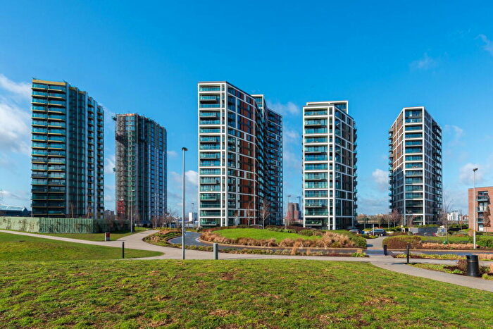 1 Bedroom Flat For Sale In Judde House, Duke Of Wellington Avenue, Woolwich, SE18