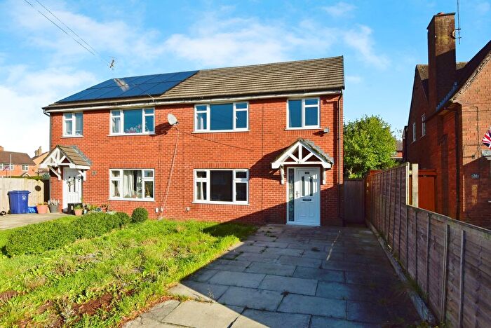 3 Bedroom Semi-Detached House For Sale In Whitehall Avenue, Stoke-On-Trent, Staffordshire, ST7