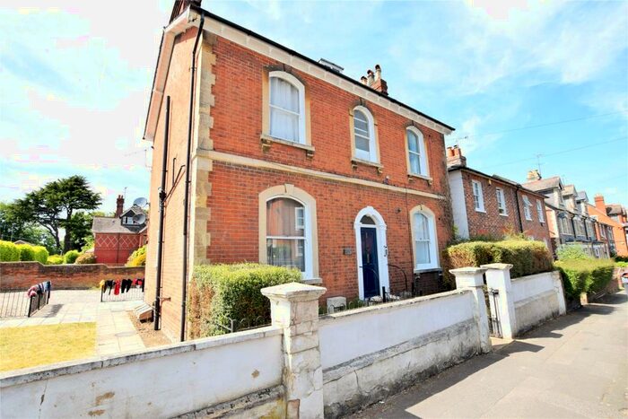 1 Bedroom Apartment To Rent In Argyle Street, Reading, Berkshire, RG1