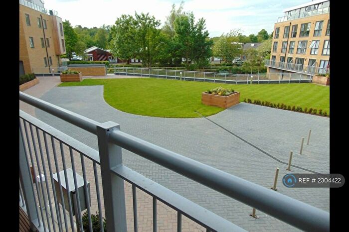 2 Bedroom Flat To Rent In Marshgate Drive, Hertford, SG13