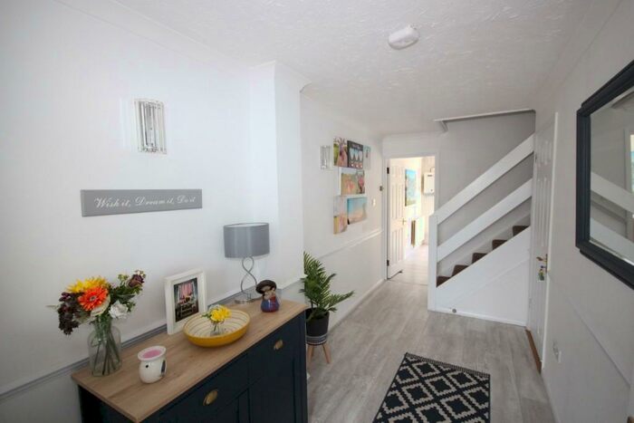 3 Bedroom Terraced House To Rent In Northleigh Close, Maidstone, Kent, ME15