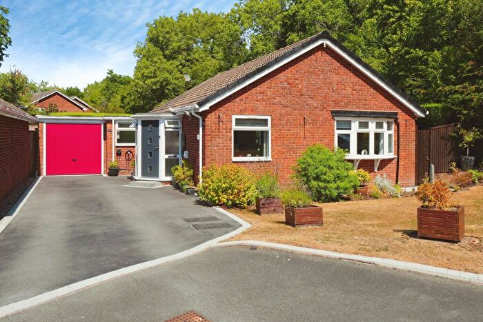 2 Bedroom Detached Bungalow For Sale In Cheswick Close, Redditch, B98