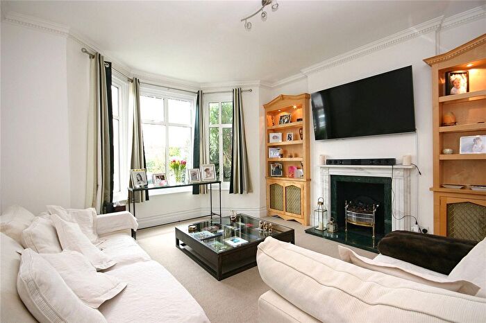 4 Bedroom Semi-Detached House To Rent In Old Deer Park Gardens, Richmond, Surrey, TW9