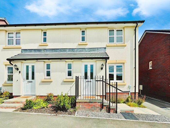 3 Bedroom Semi-Detached House To Rent In Carn Y Cefn, Ebbw Vale, NP23