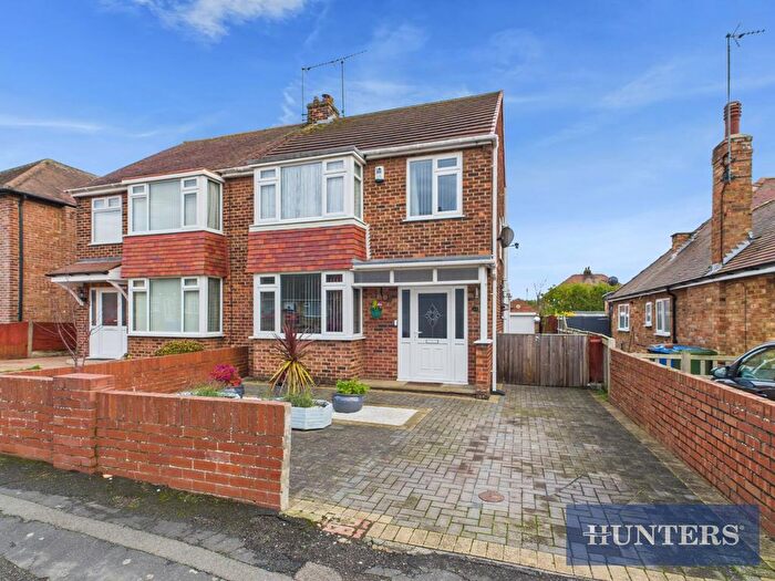 3 Bedroom Semi-Detached House For Sale In Lambert Road, Bridlington, YO16