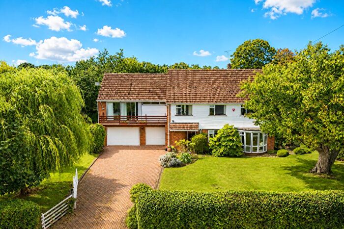 5 Bedroom Detached House For Sale In The Slype, Wheathampstead, St. Albans, Hertfordshire, AL4