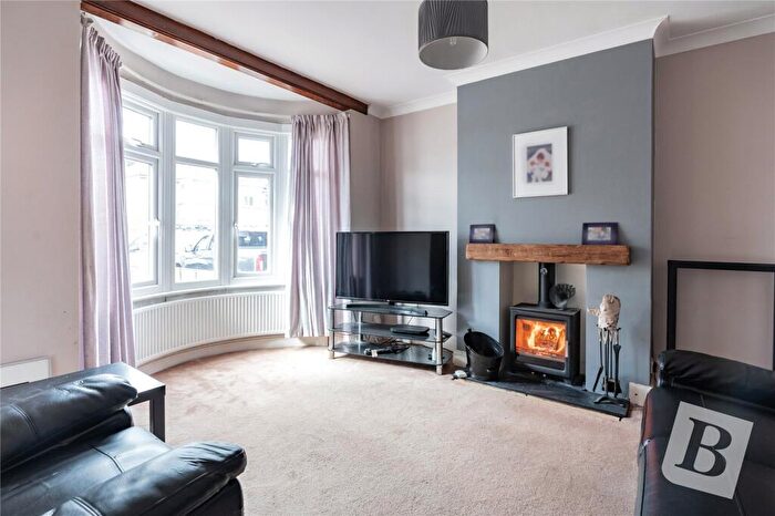 4 Bedroom Semi-Detached House For Sale In Milton Hall Road, Gravesend, Kent, DA12