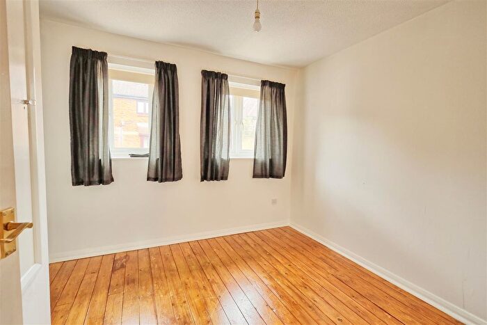 2 Bedroom Terraced House For Sale In Page Hill, Ware, SG12