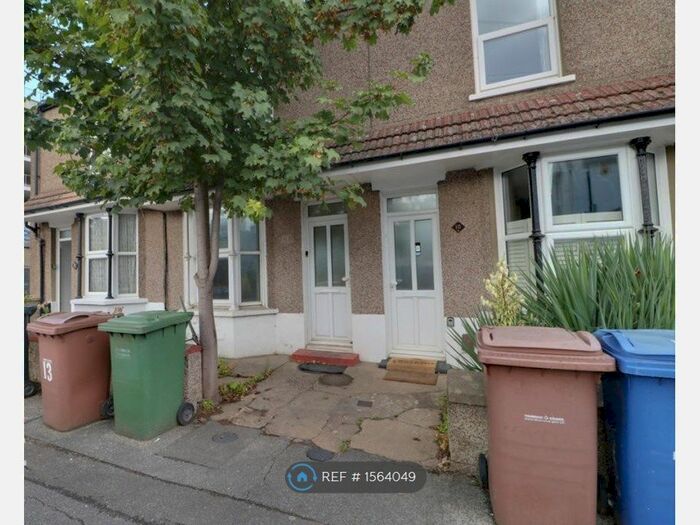 2 Bedroom Terraced House To Rent In Darnley Road, Grays, RM17