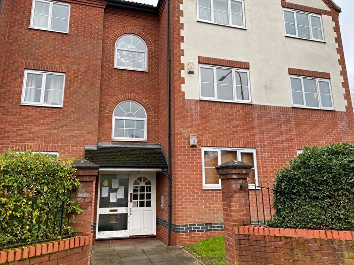 2 Bedroom Flat To Rent In Hinckley Road, Leicester, LE3