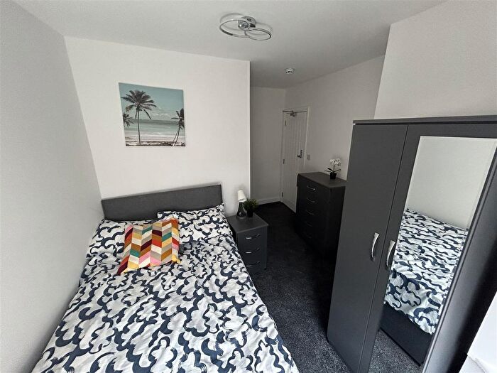 3 Bedroom Property To Rent In Mount Pleasant, Redditch, B97