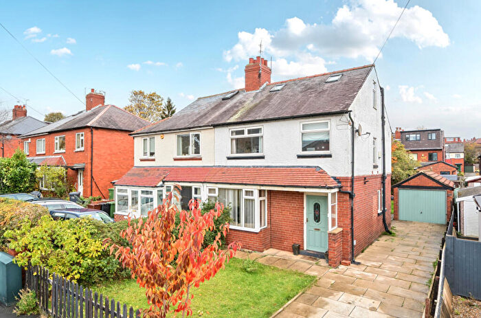 3 Bedroom Semi Detached House For Sale In Wensley Drive, Meanwood, Leeds, LS7