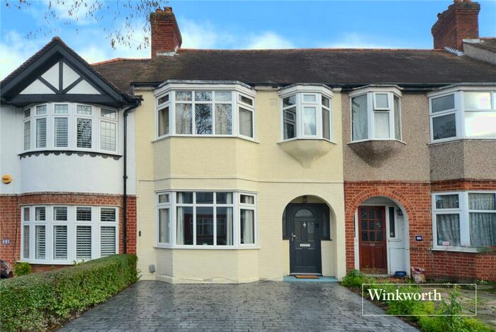 3 Bedroom Terraced House To Rent In Stoughton Avenue, Cheam, Sutton, SM3