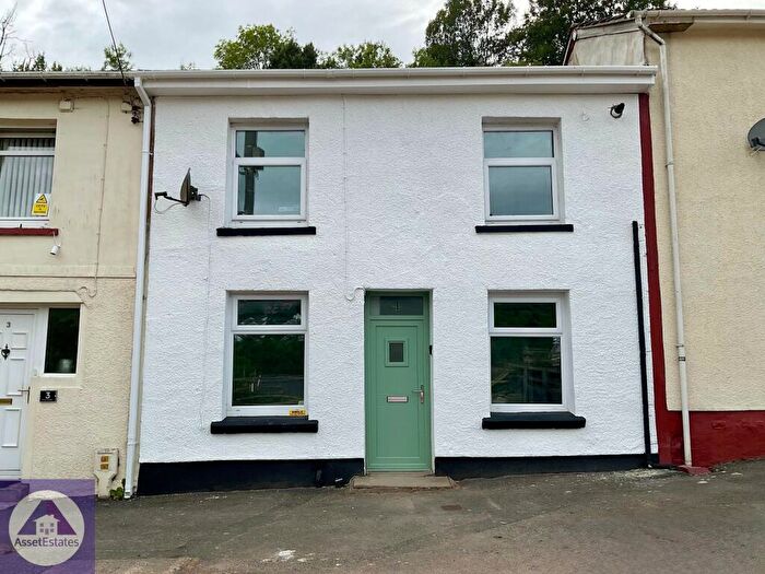 3 Bedroom Terraced House For Sale In Mount Pleasant, Blaina, NP13